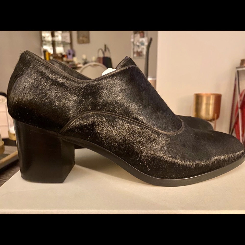 Reed KRAKOFF Calf-hair Heeled Black Oxfords, NIB